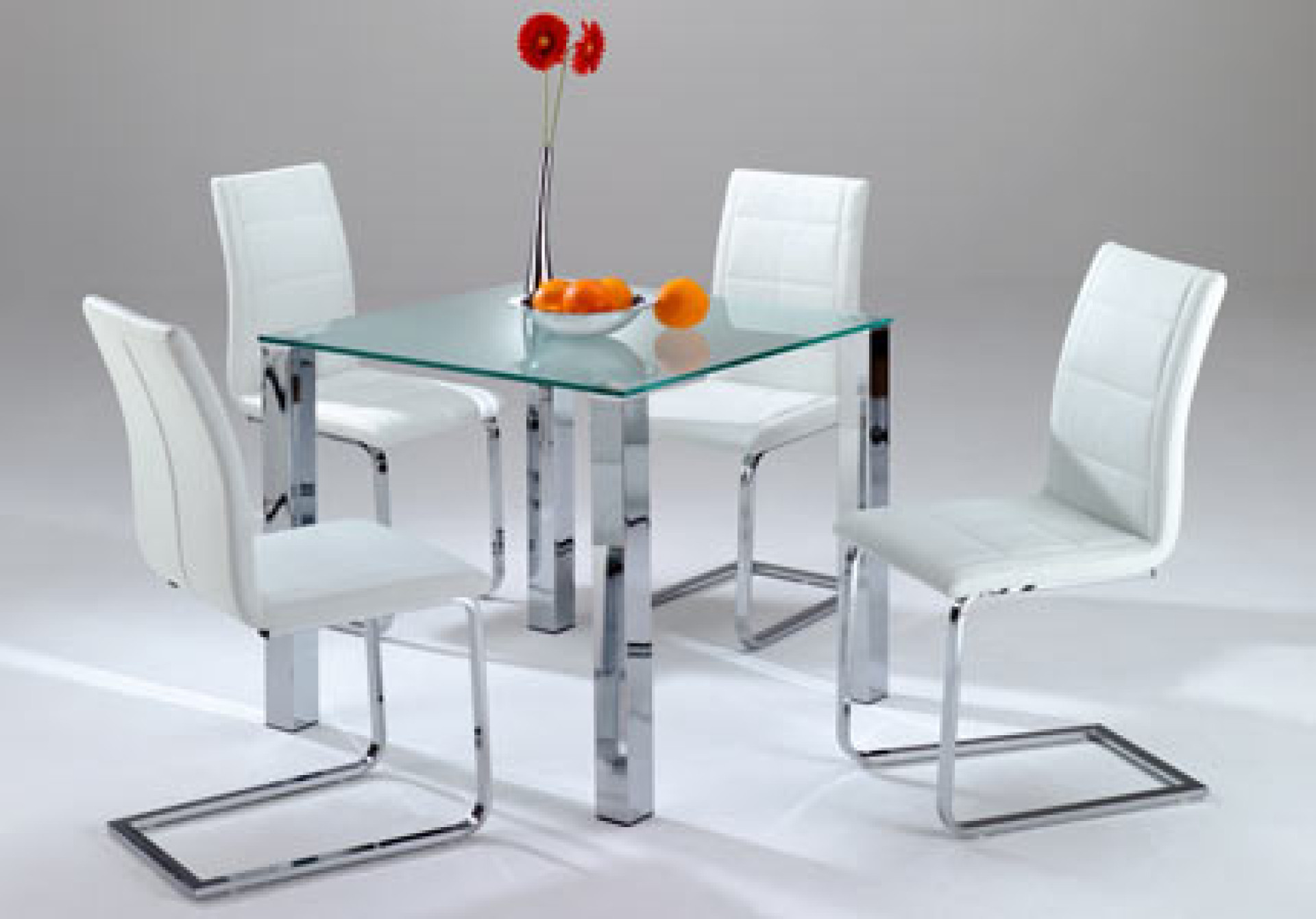 Jedilni stol DAKAR (več barv)